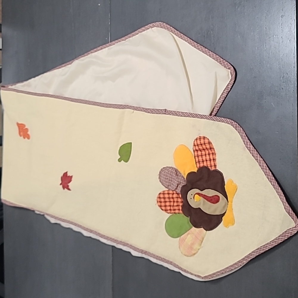 Turkey table runner - Picture 2 of 4